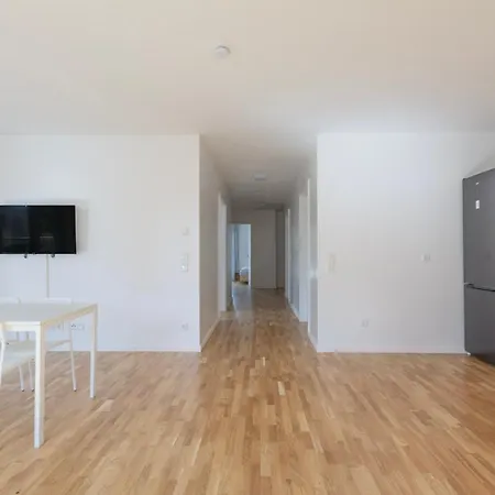 Apartment T&k - Bergisch Gladbach - 7 Comfortable - 20 Min To Fair Messe *