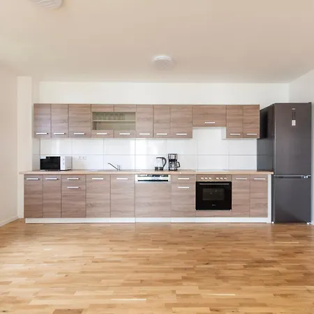 Appartamento T&k - Bergisch Gladbach - 7 Comfortable - 20 Min To Fair Messe *