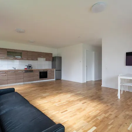 Appartamento T&k - Bergisch Gladbach - 7 Comfortable - 20 Min To Fair Messe *