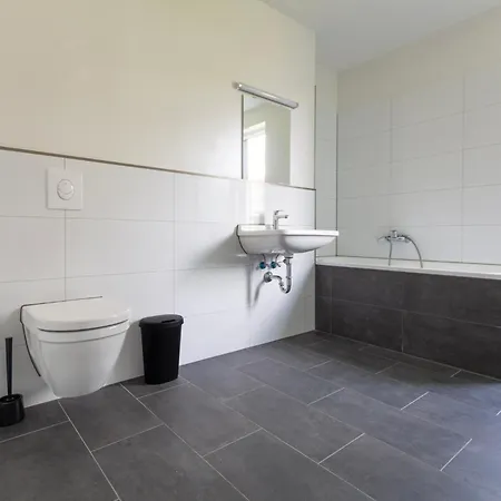 T&k - Bergisch Gladbach - 7 Comfortable - 20 Min To Fair Messe * Colonia