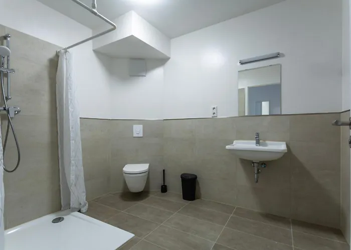 Appartement T&k - Bergisch Gladbach - 7 Comfortable - 20 Min To Fair Messe