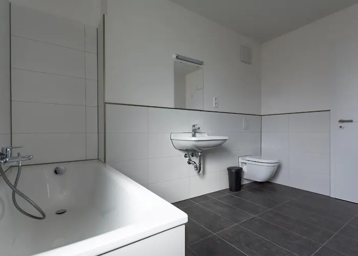 T&k - Bergisch Gladbach - 7 Comfortable - 20 Min To Fair Messe Colonia