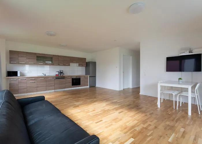 شقة T&k - Bergisch Gladbach - 7 Comfortable - 20 Min To Fair Messe *