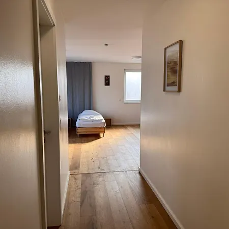 T&k - Bergisch Gladbach - 7 Comfortable - 20 Min To Fair Messe Apartment *