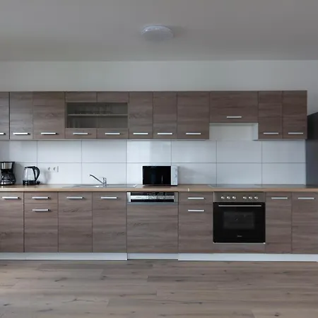 Apartment T&k - Bergisch Gladbach - 7 Comfortable - 20 Min To Fair Messe *