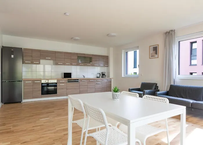 Apartment T&k - Bergisch Gladbach - 7 Comfortable - 20 Min To Fair Messe