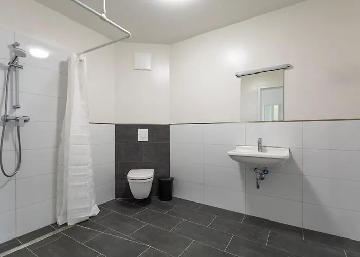 Apartment T&k - Bergisch Gladbach - 7 Comfortable - 20 Min To Fair Messe